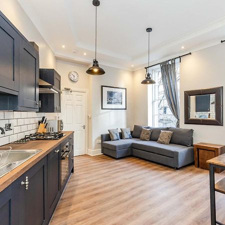 Traditional 3 Bedroom Quiet Duplex Flat By High St, Trams And Buses - Just 1-5 Miles To Centre Edimburgo Exterior foto